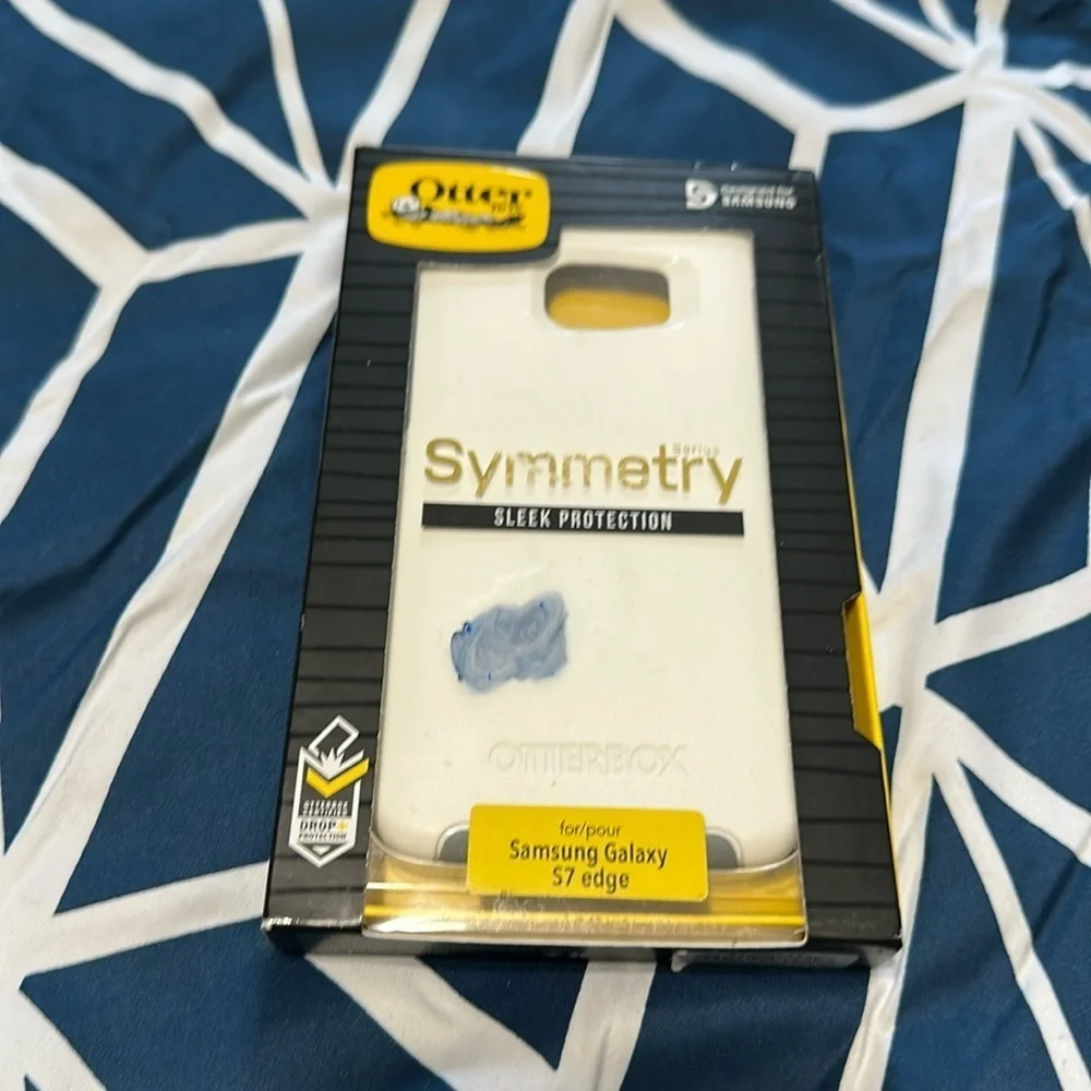 Otter Box Case symmetry for samsung galaxy s7 edge White New in box